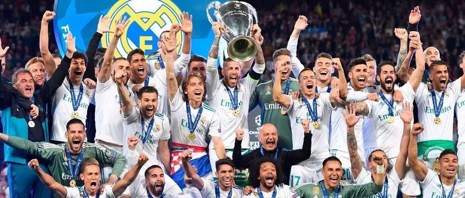 施洛特贝克：吉拉西最近过得确实不容易，但教练一直信任他（施洛特贝克：吉拉西近段时间不顺，主帅始终力挺他）